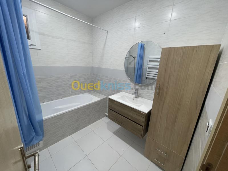 Location Appartement F4 Alger Mahelma 3