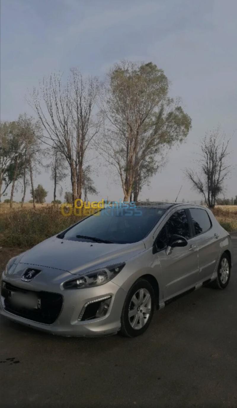 Peugeot 308 2013 Allure 2