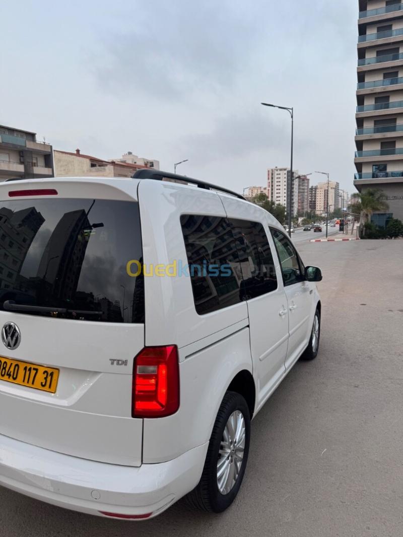Volkswagen Caddy 2017 Confortline 4