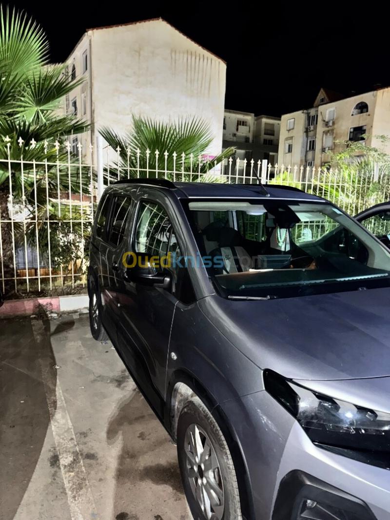 Peugeot Rifter 2025  5