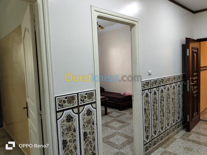 Location Appartement Oran Ain el turck 3