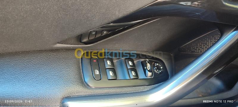 Peugeot 208 2019 Allure 9