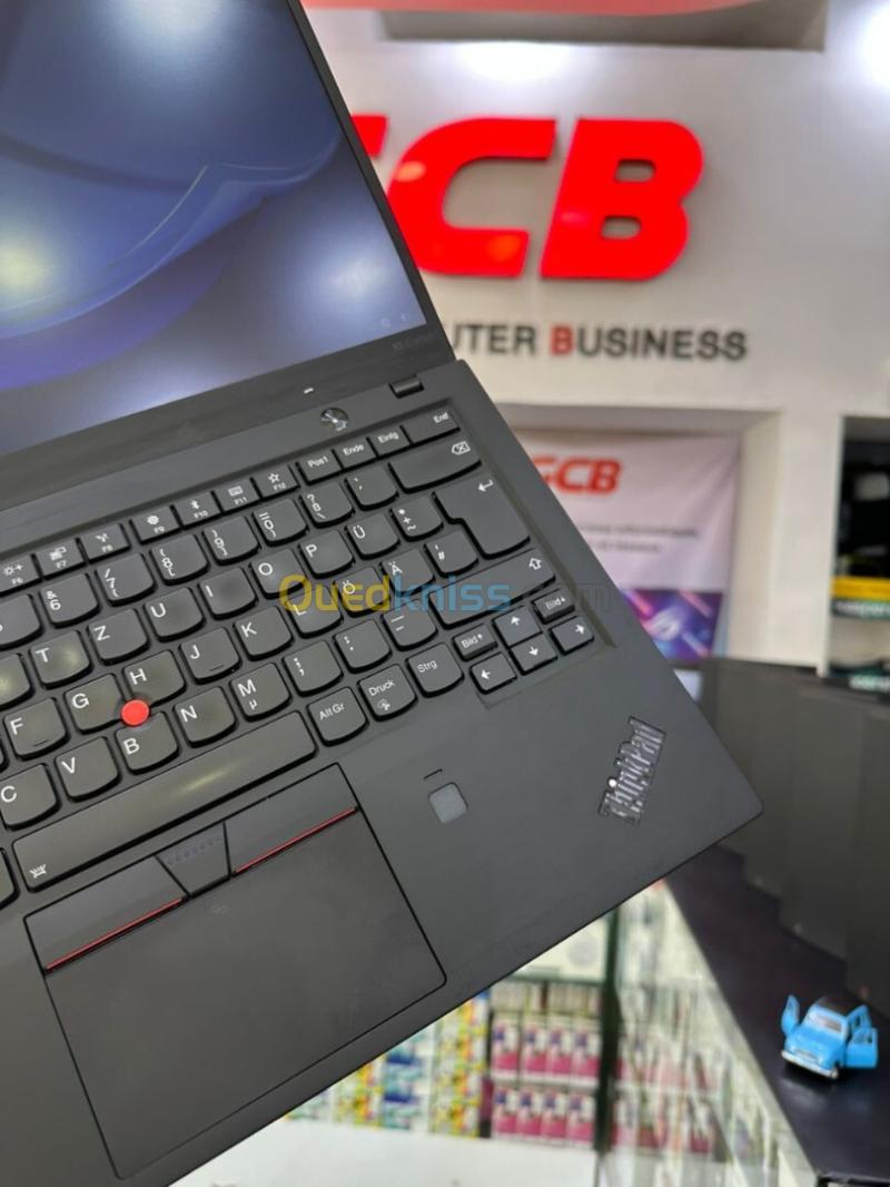 LENOVO Thinkpad X1 CARBON G6 Core I5-8250u à 3.4Ghz - 8Go - 256Go SSD - 14" FHD 3