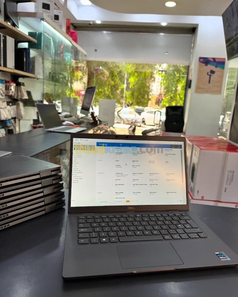 DELL LATITUDE 7320 Intel Core i7-1185G7 12 Mo , 4,80 GHz, avec IPU  16GB 256GB SSD 13 FULL HD 6