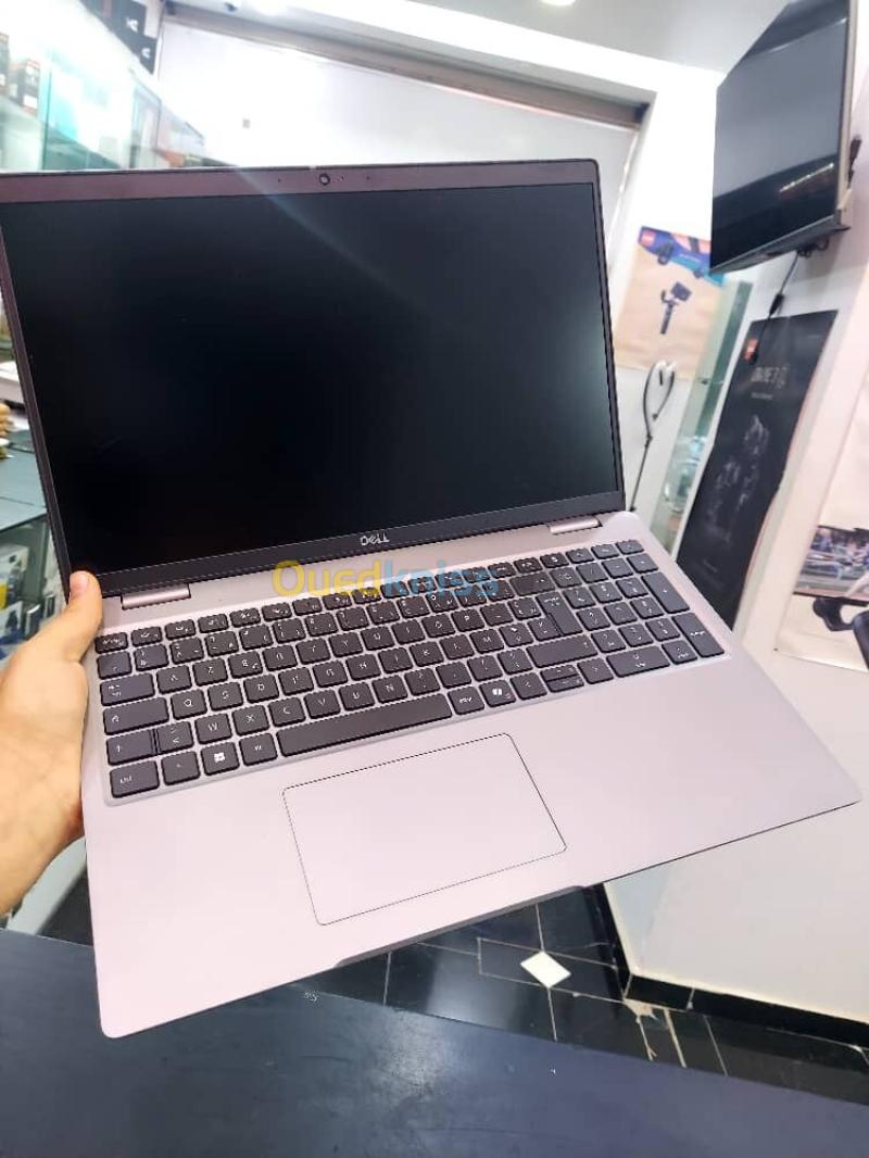 DELL PRECISION 3590 Ultra 5 135H  RAM 16GB  512GB SSD NVME ECRAN 15.6" FHD Intel Arc graphics 4