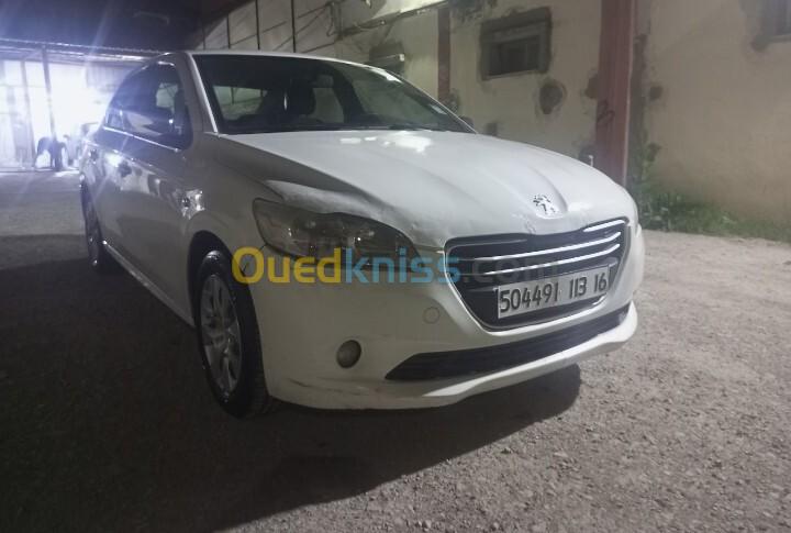 Peugeot 301 2013 Active 3