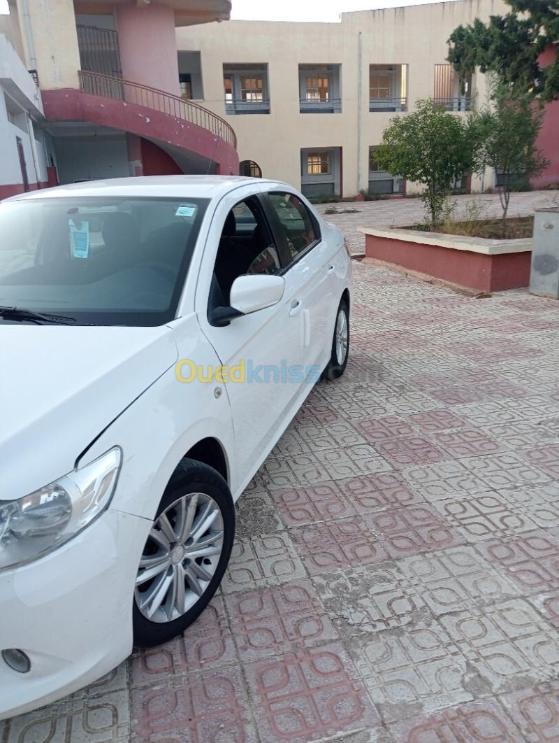 Peugeot 301 2013 Allure 9