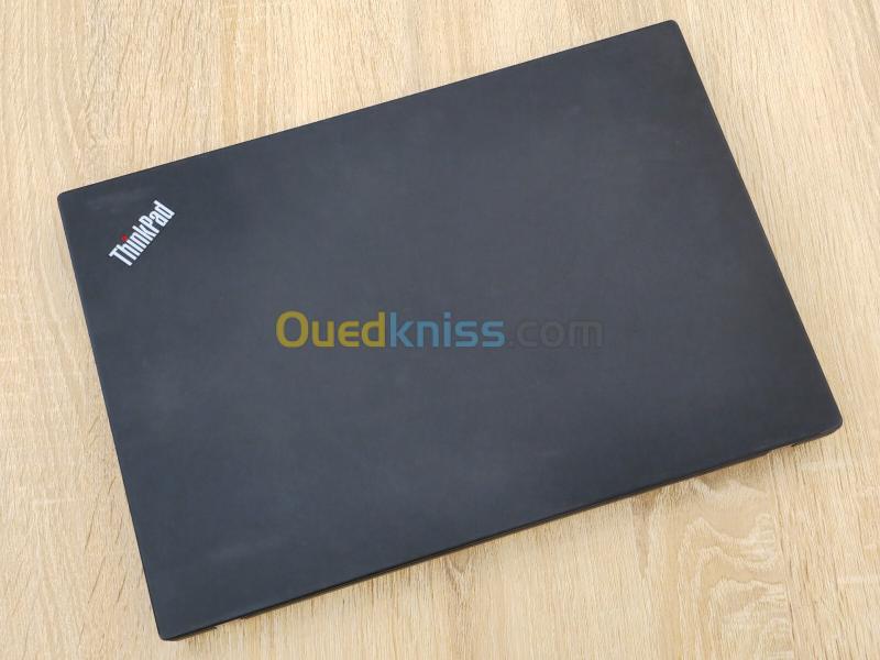 ( VENDU ) STATION LENOVO THINKPAD P14S GEN-4 RYZEN-7 PRO 7840U 32G 1T SSD AMD 780M 14'' IPS TACTIL 7