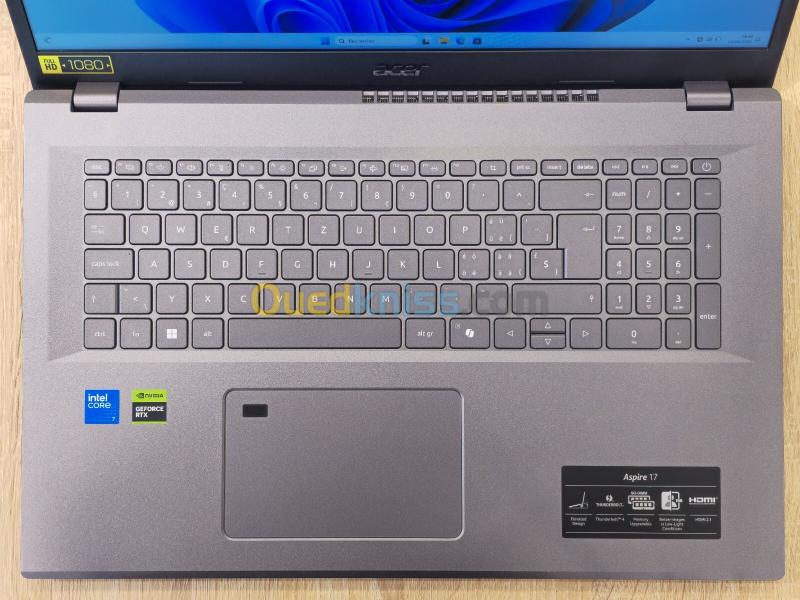 (VENDU)ACER ASPIRE 17 ULTRA 7 150U 32G 1T SSD RTX 2050 17.3'' FHD WIN11 4