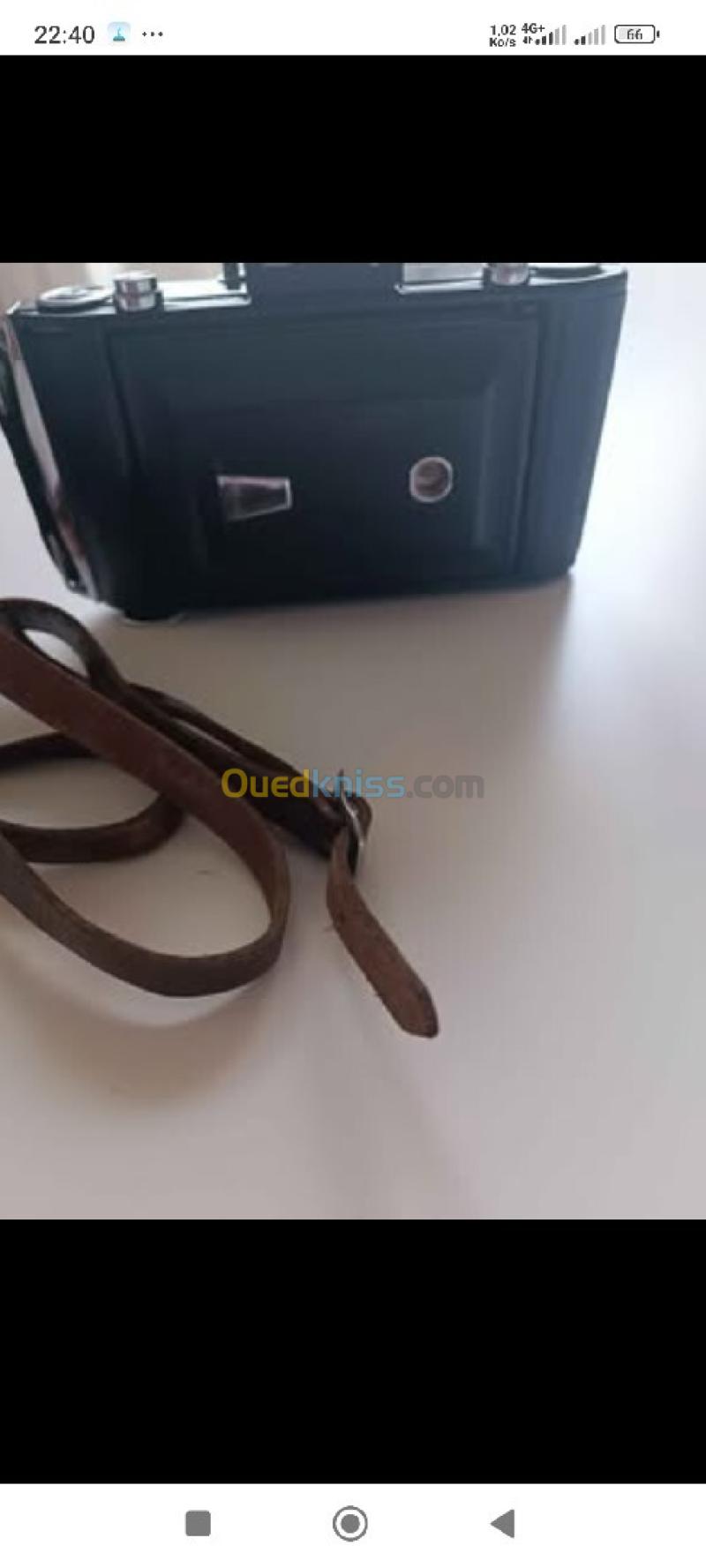 Lot de plusieurs appareils photo vintage et de collection 21