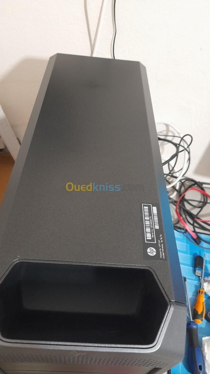 Station de travail HP Z4 G4 1x i7-7800X 32 Go RAM 500Go SSD  Quadro P4000 8gb 3
