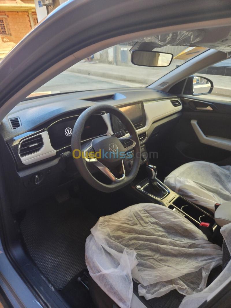 Volkswagen Tharu  2026  7