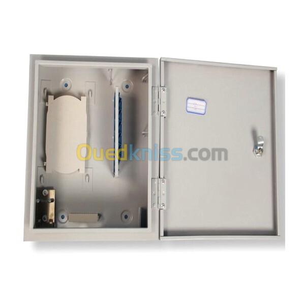 Boite Metallique murale fibre 12/24 ports  INTERIEUR, sans adaptateur.