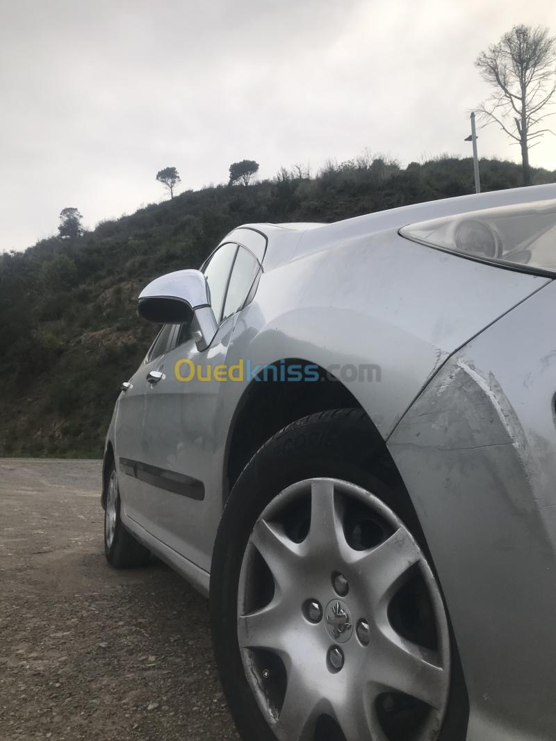 Peugeot 308 2008 308 4