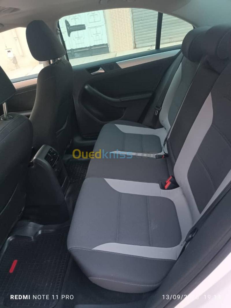 Volkswagen Jetta 2014 Life 13