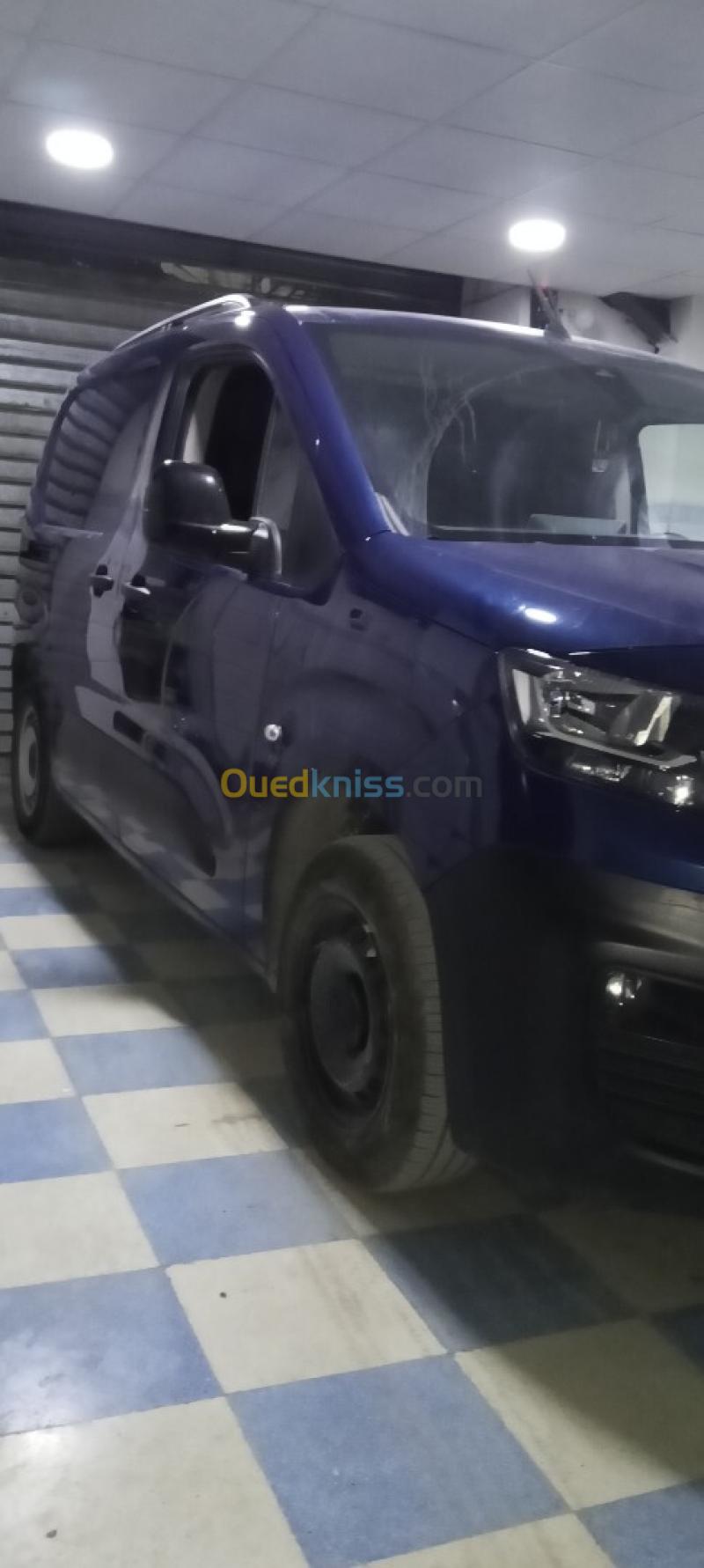 Fiat Doblo 2024 Italie