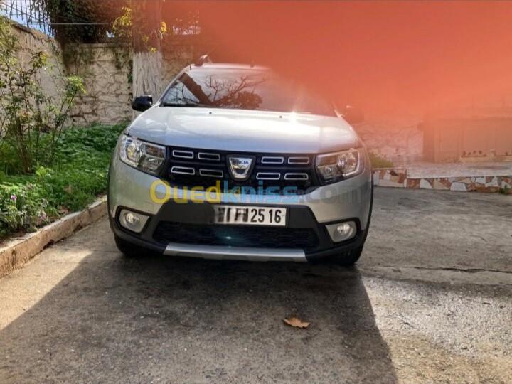 Dacia Sandero 2025 Stepway Expression plus