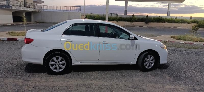 Toyota Corolla 2012 Corolla 15