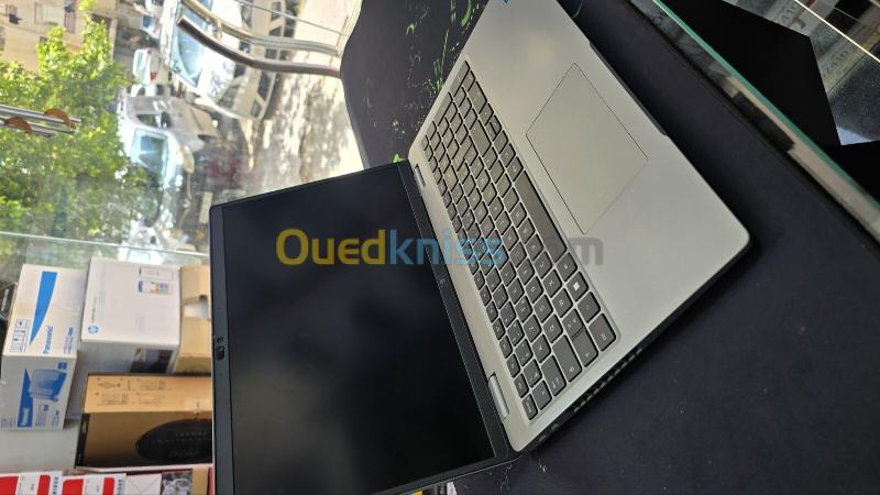 DELL LATITUDE 5540 i5 13eme 8GB 256GB NVME ECRAN 15.6 FHD AVEC CHARGEUR ORIGINAL ET CARTABLE LIVRAISON DISPONIBLE GARANTIE 3MOI 2
