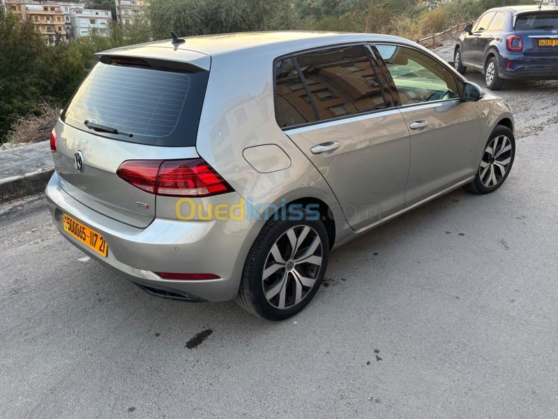 Volkswagen Golf 7 2017 Trendline + 4