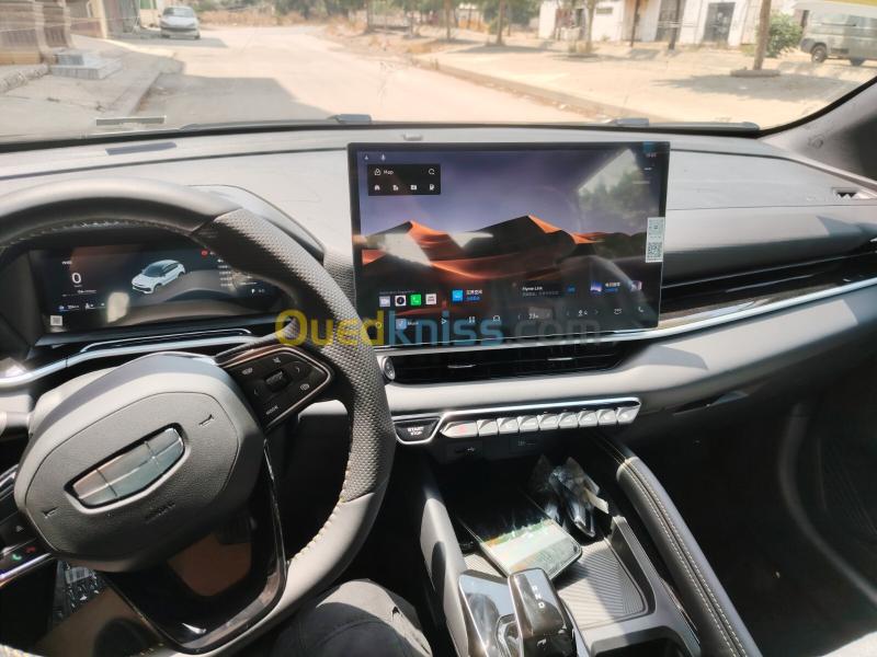 Geely Coolray 2026 Full option 3