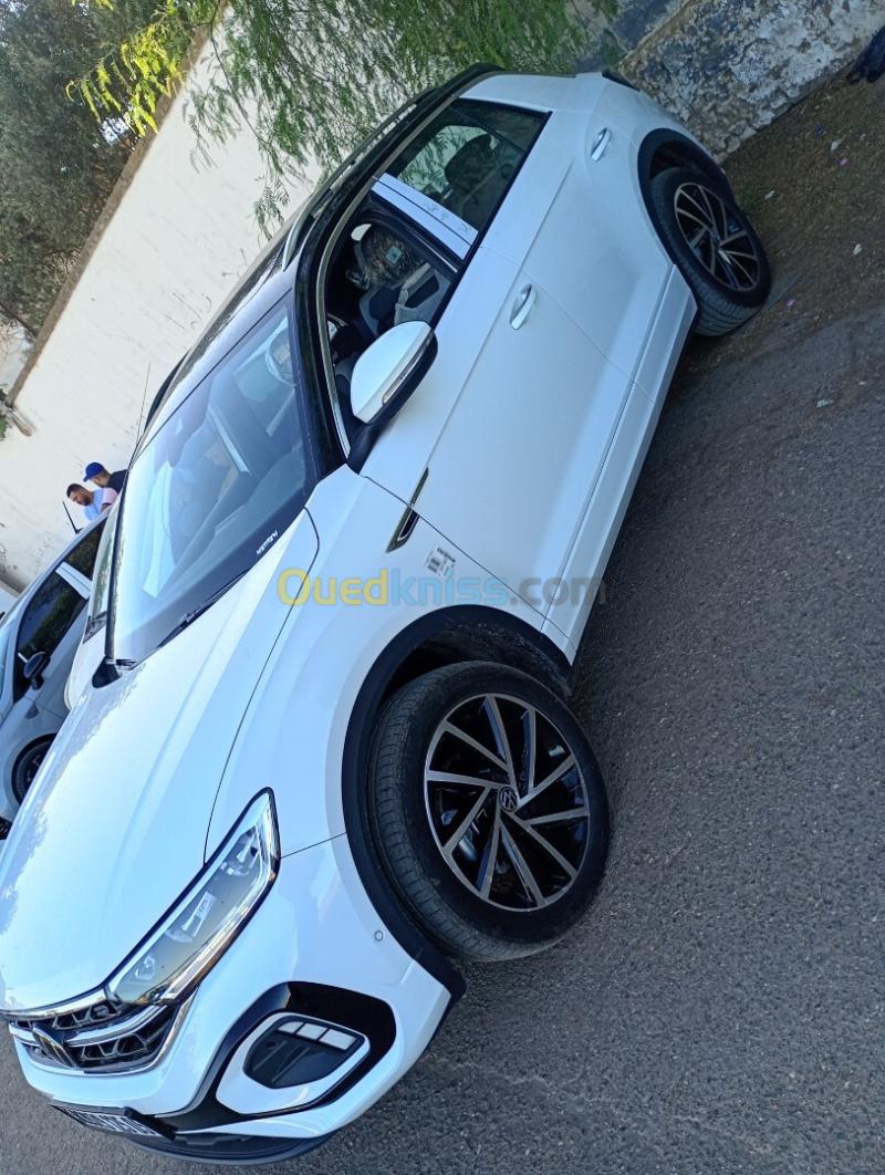 Volkswagen T-Roc 2025 R-Line 