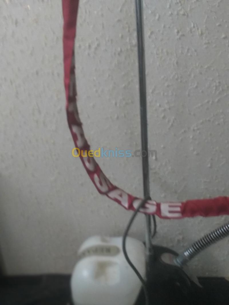 Defroisseur tres bon etatمكواة بخارية سوناشي   للبيع.
