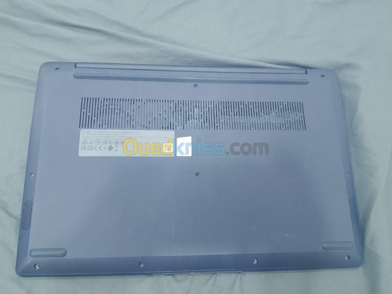 Lenovo IdeaPad 3 3