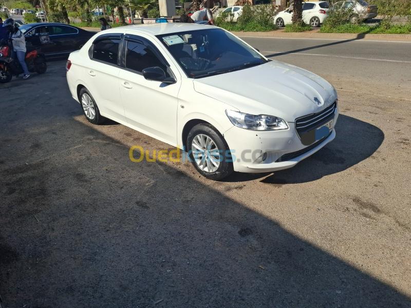 Peugeot 301 2013 Allure 5