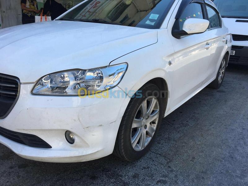 Peugeot 301 2016 Allure