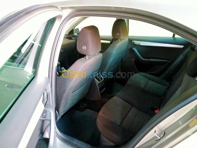 Skoda Octavia 2016 Ambiente 16
