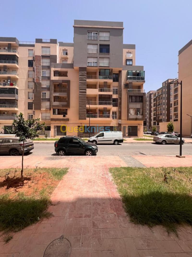 Location Appartement F4 Oran Oran 3