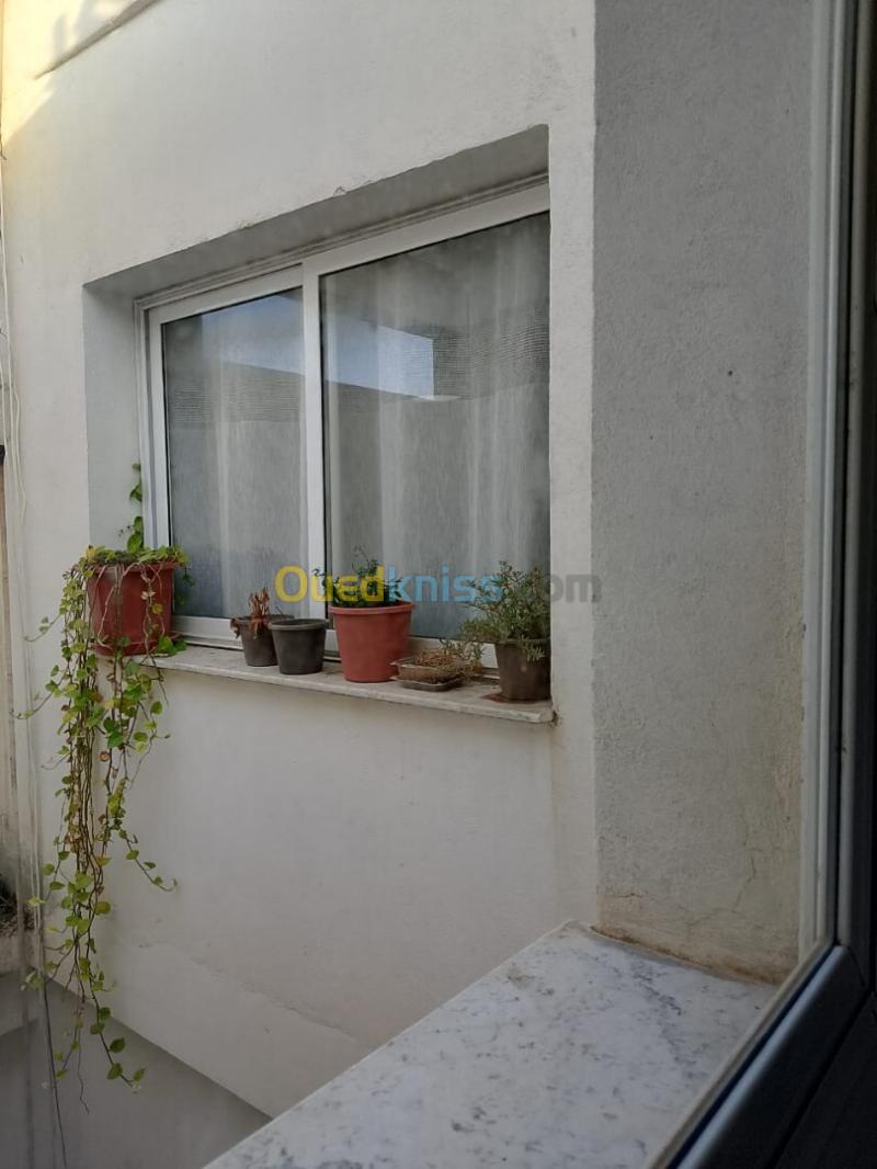 Location Appartement Niveau de villa F4 Alger Ain benian 13