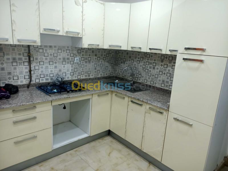 Location Appartement F4 Alger Souidania