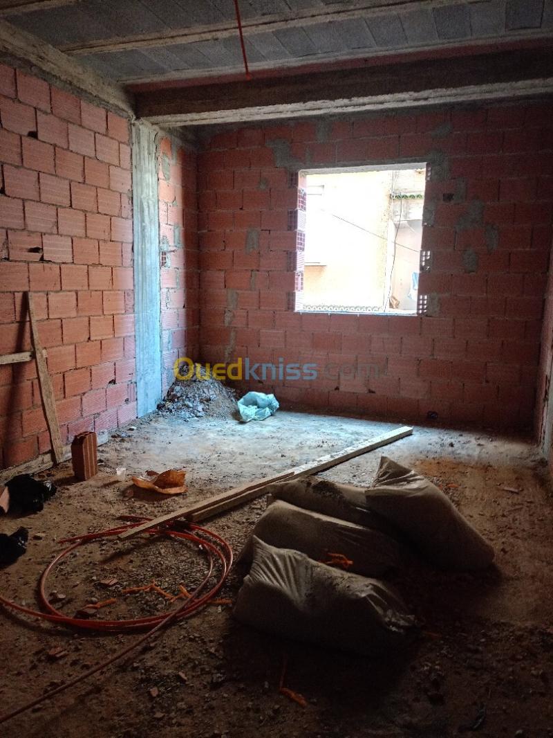 Vente Appartement F2 Jijel Jijel 3