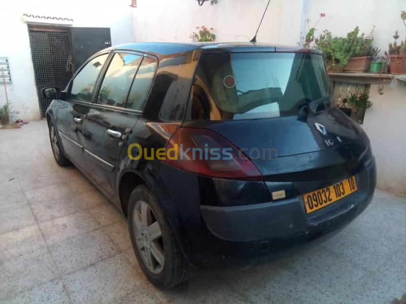 Renault Megane 2 2003 Megane 2 10