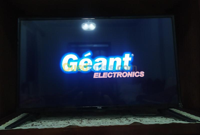 Géant Electronics 32 pouce 