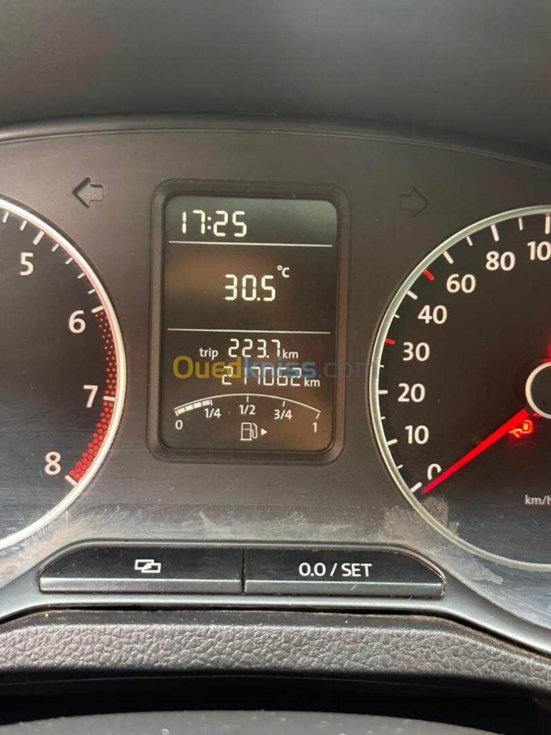 Volkswagen Polo 2013 Life 11