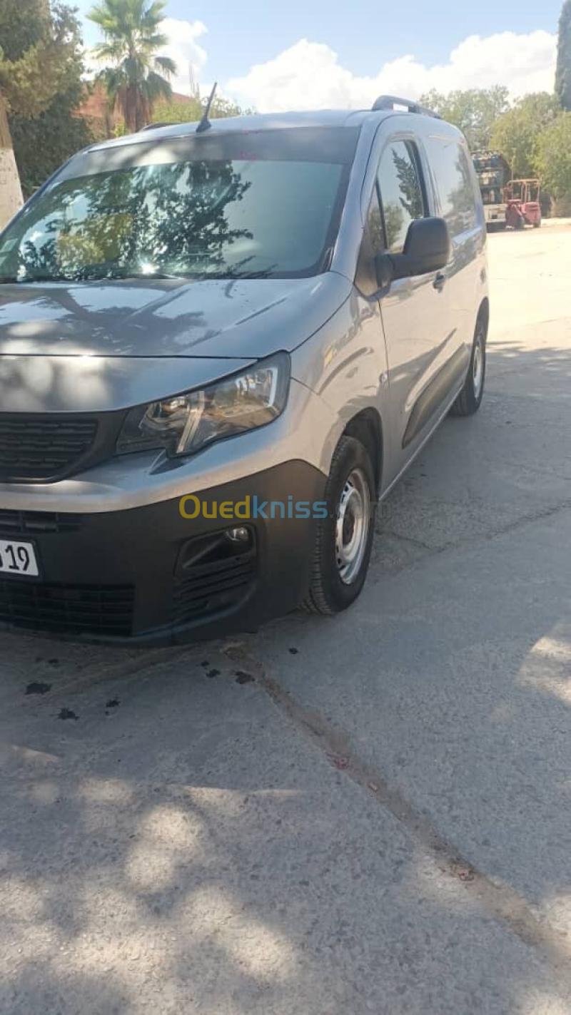 Fiat Doblo 2023 
