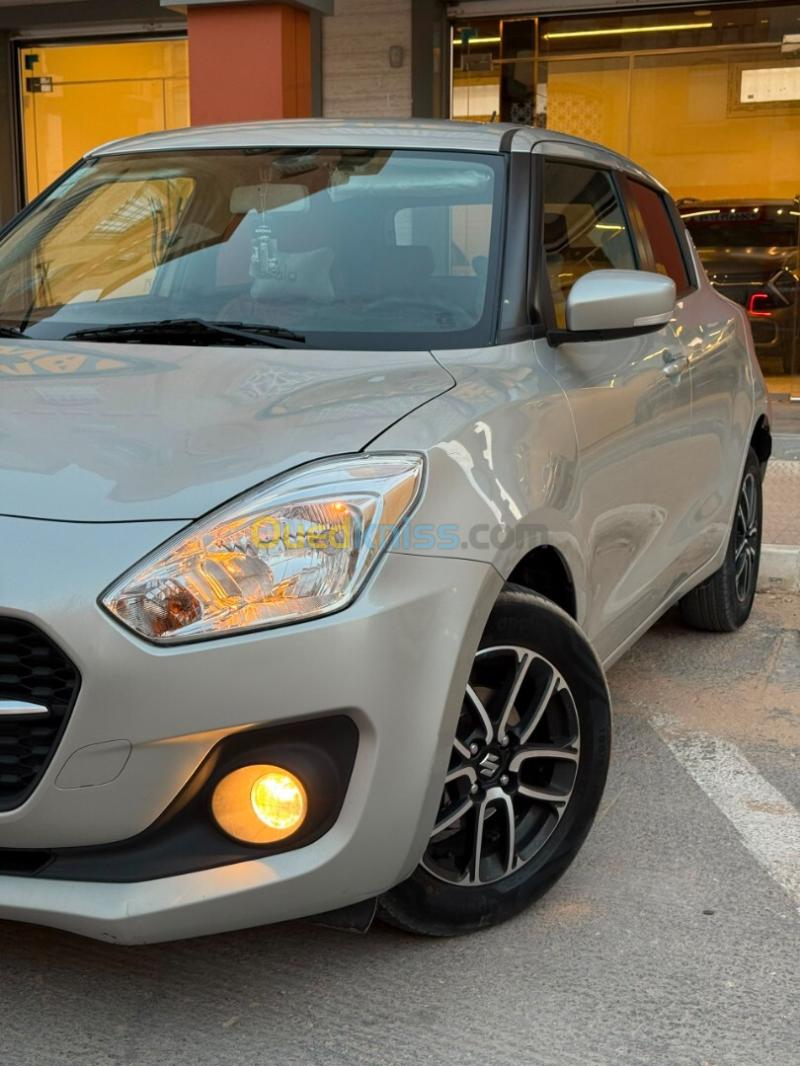 Suzuki Swift 2022 GL Plus  13