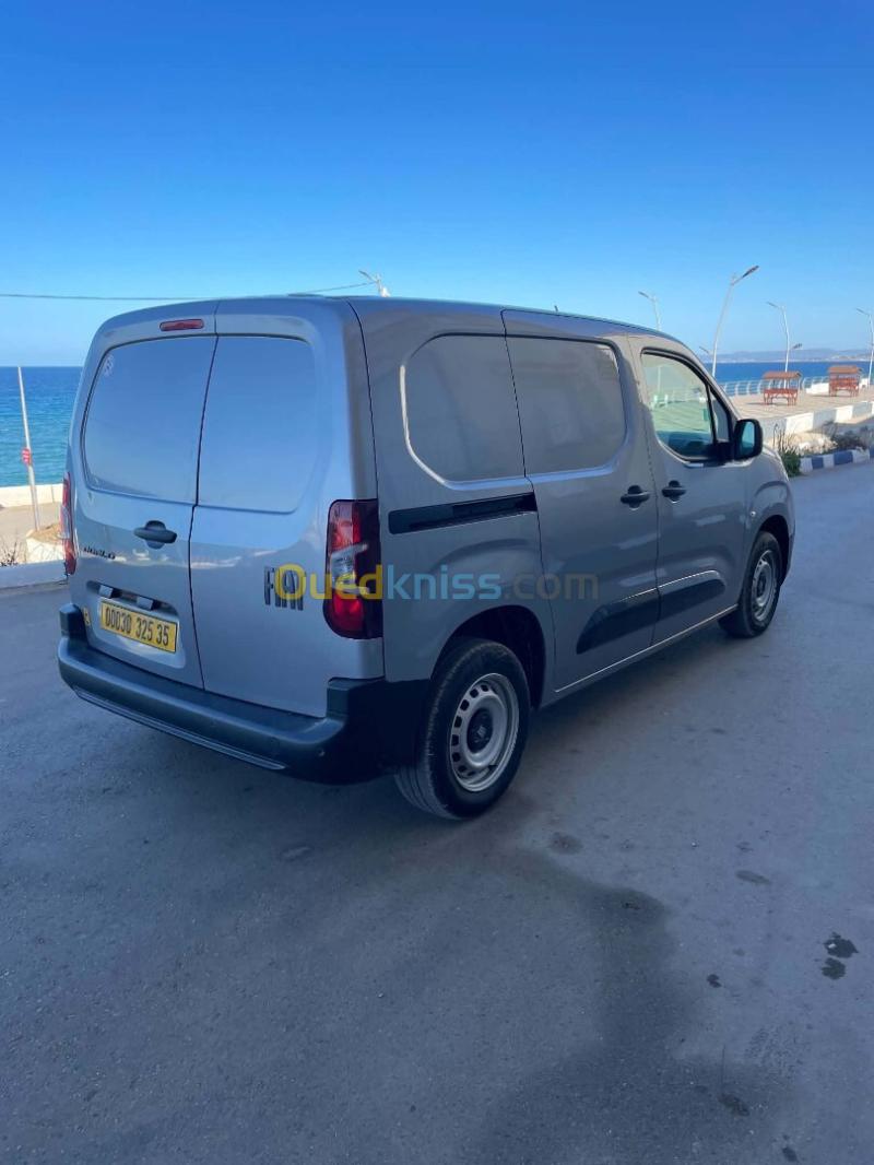Fiat Doblo 2025 Doblo 6