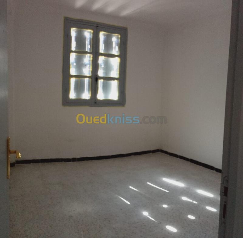 Location Appartement F3 Constantine El khroub 8