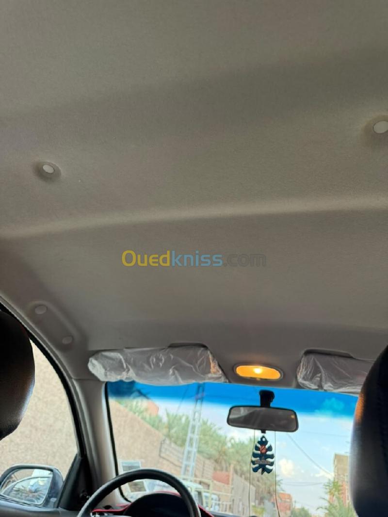 Chevrolet Aveo 4 portes 2015  12