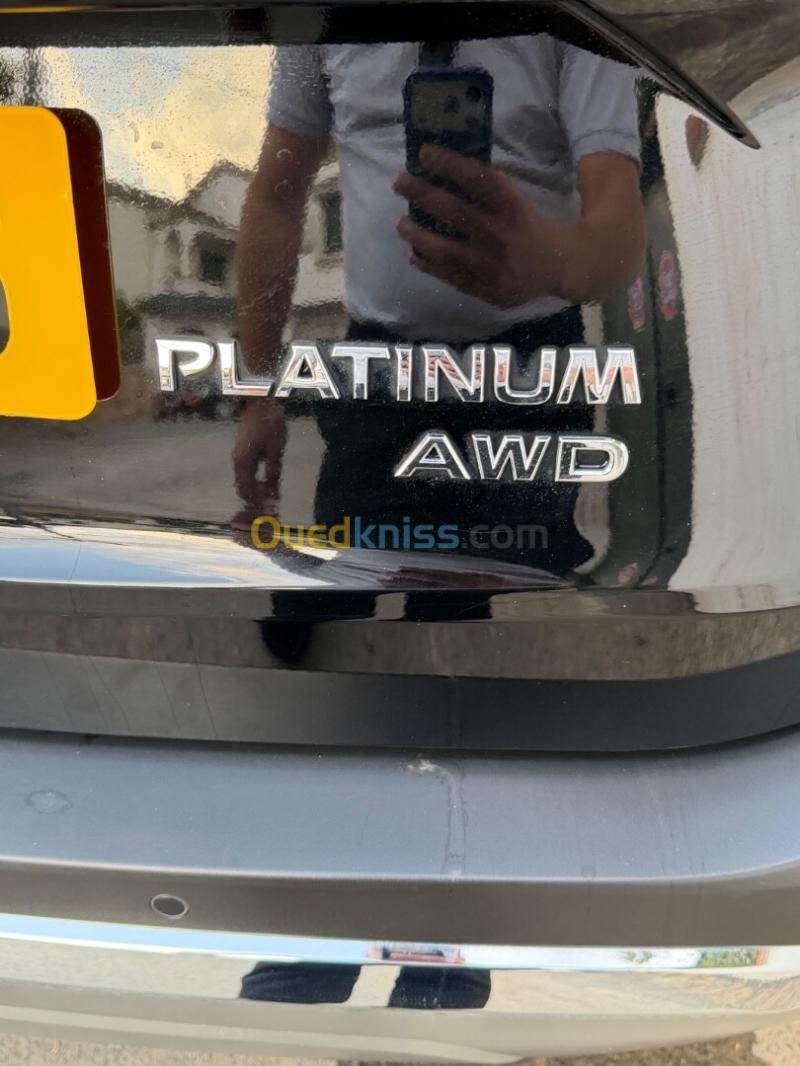 Nissan Rogue (Extrail) 2024 Platinum 11
