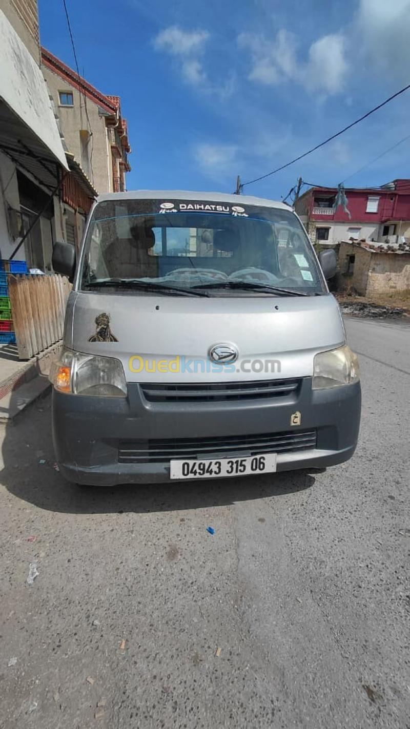 Daihatsu Gran Max 2015 Pick Up 4