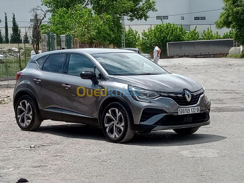 Renault Captur 2022 RS Line  4