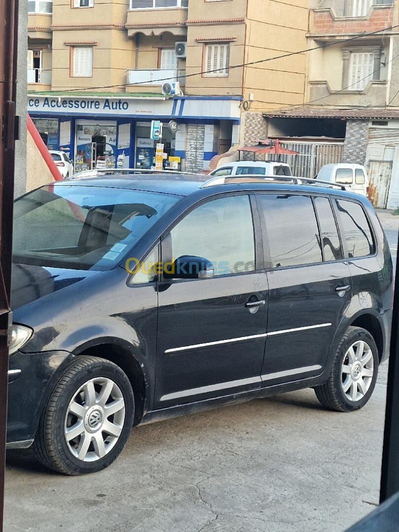 Volkswagen Touran 2009 Touran 8