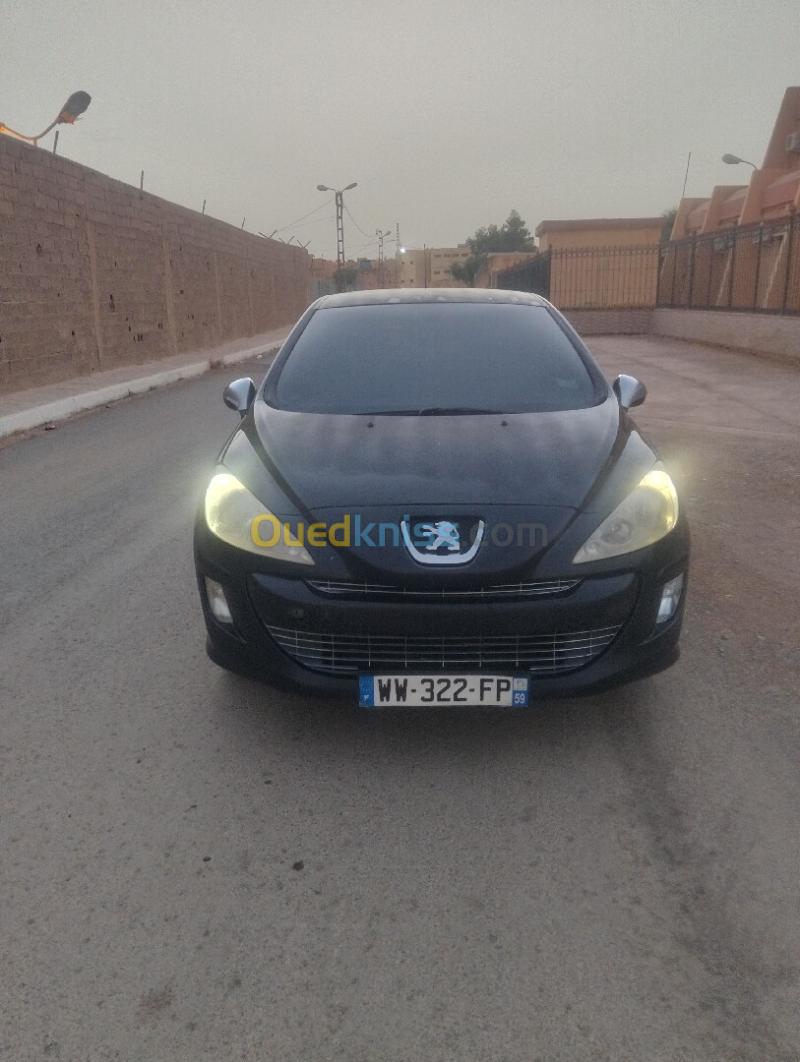 Peugeot 308 2008  3