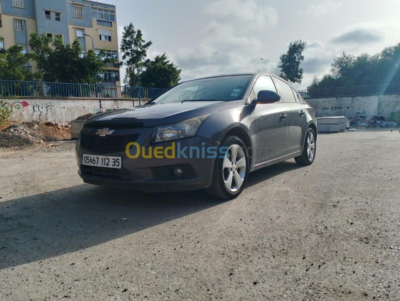 Chevrolet Cruze 2012 LT 2