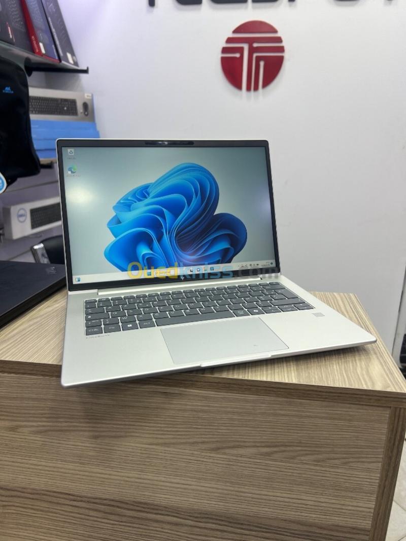 HP ELITEBOOK 640 g1a AMD RYZEN 5 PRO 230w RAM 16GB NVME 1tb RADEON 760m 8